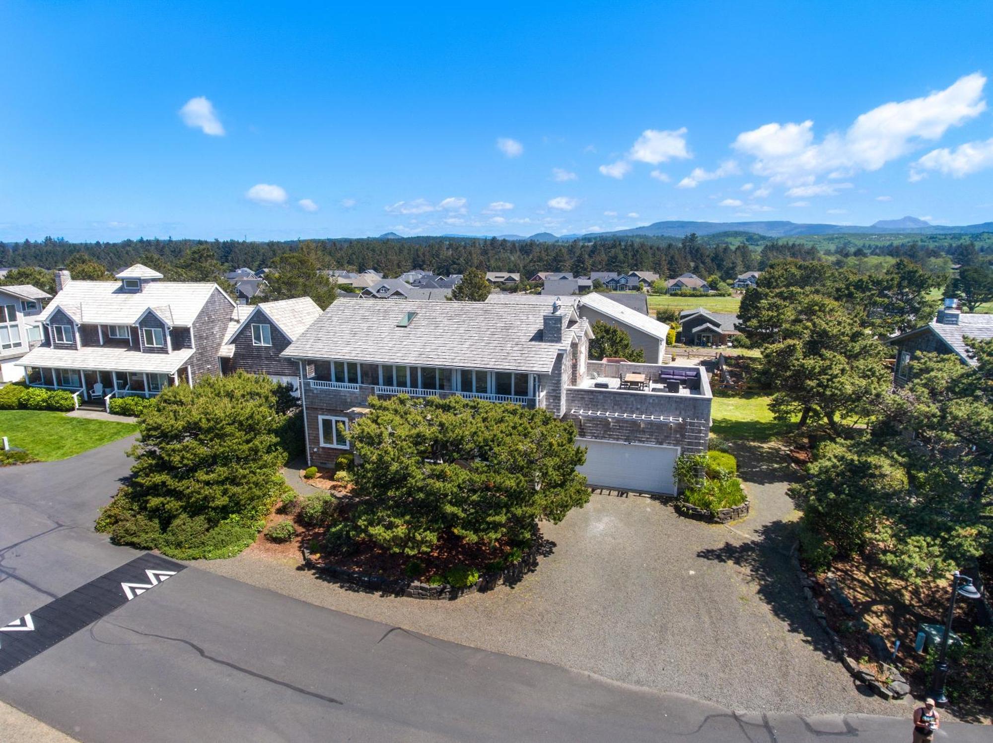 גירהארט Pacific Northwest Beach House 5G Ev Charger Dog מראה חיצוני תמונה